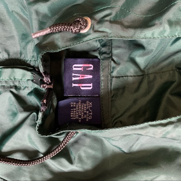 GAP Raincoat - Picture 5 of 5